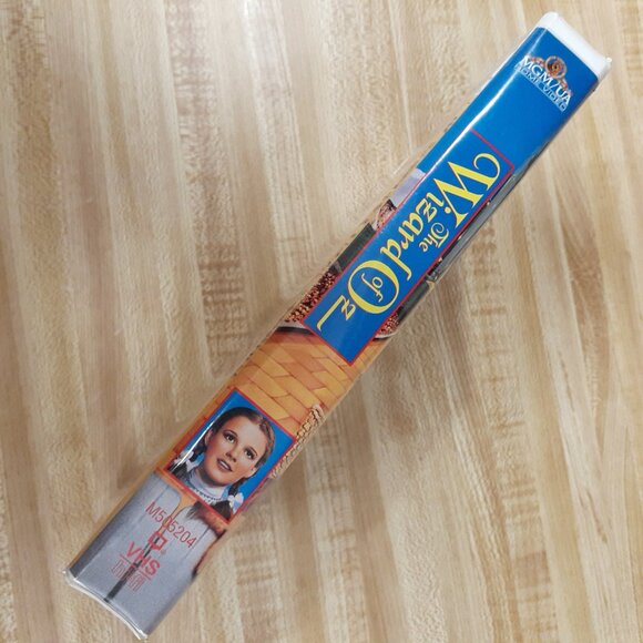 The Wizard Of Oz 1939 VHS Clamshell THX Digitally Mastered Judy Garland Fleming - Picture 3 of 6
